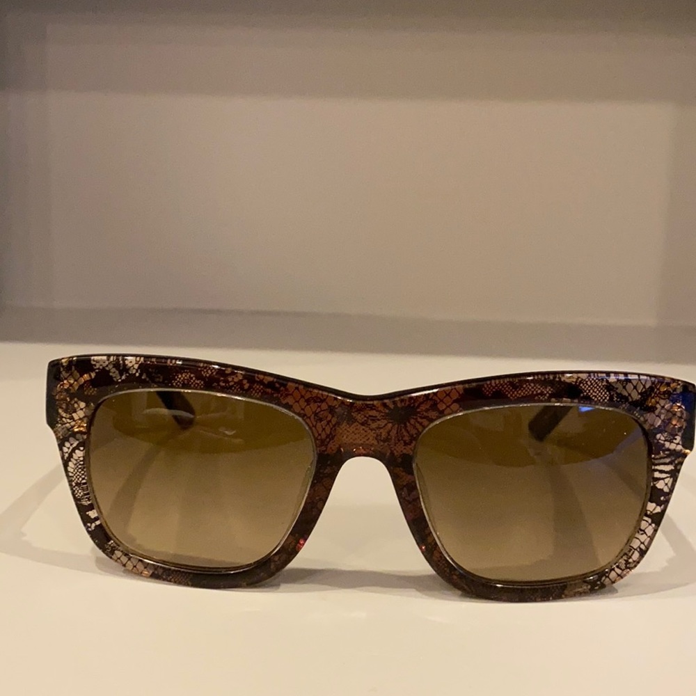 Valentino V611S sunglasses